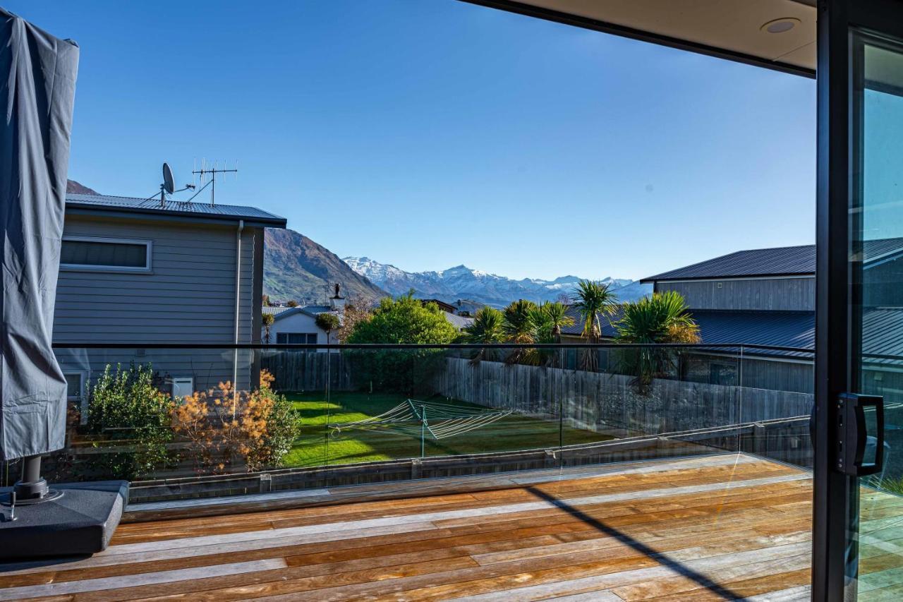 Villa Kikorangi Mountain Vista à Wanaka Extérieur photo